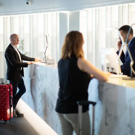 Bah Barcelona Airport Hotell