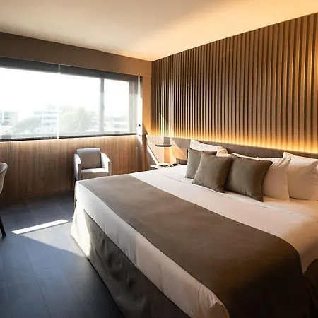 Bah Barcelona Airport Hotell